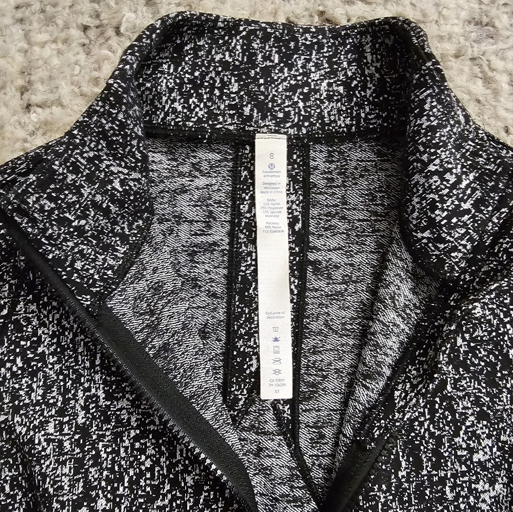 Lululemon Jacket - Picture 3 of 3